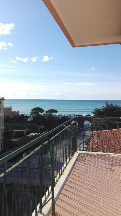 شقة Bianca House Sea View ليفانتو المظهر الخارجي الصورة